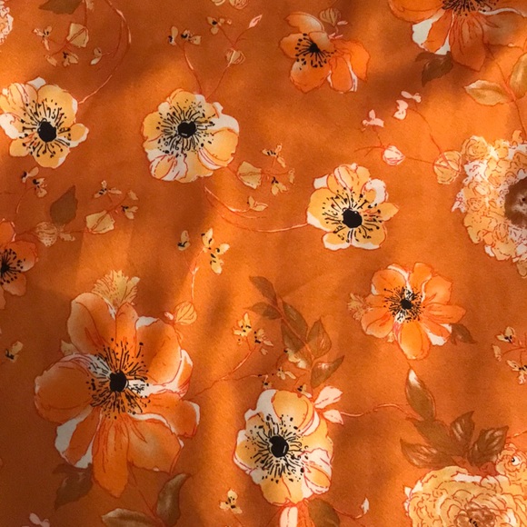 floral silk dress - Picture 2 of 3